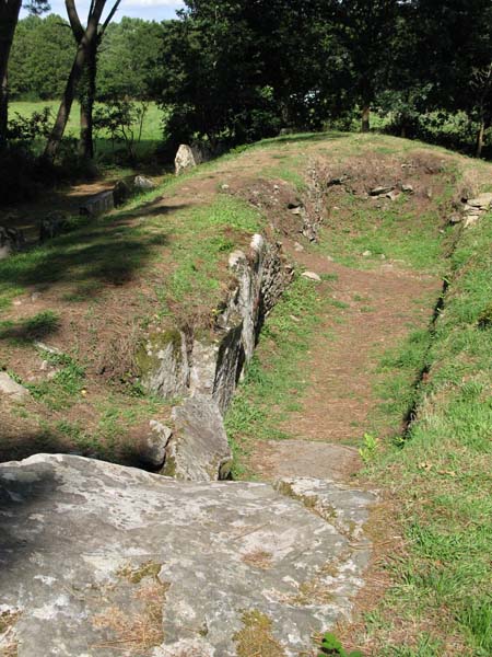 Dolmen de Kerlescan